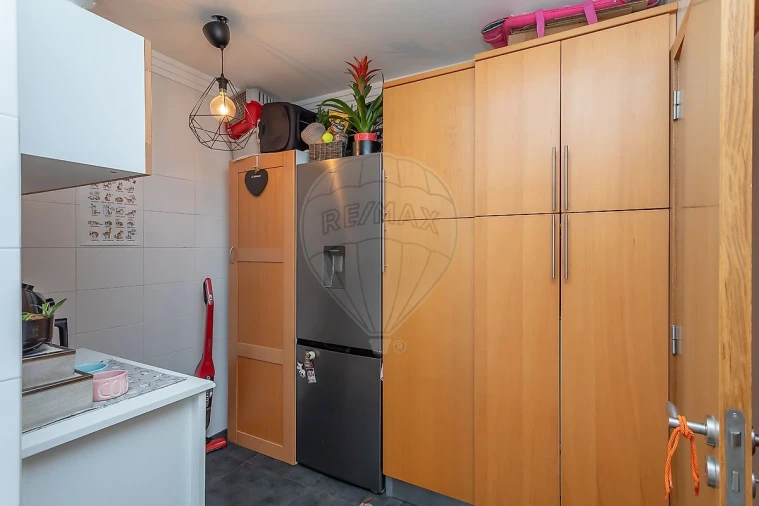 Apartamento T1 para Venda em Alcabideche Foto 27