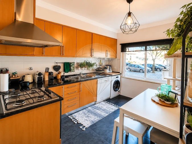 Apartamento T1 para Venda em Alcabideche Foto 8