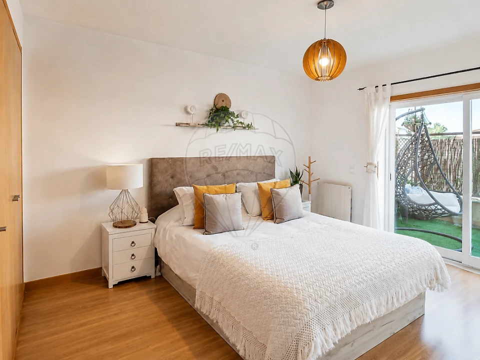 Apartamento T1 para Venda em Alcabideche Foto 3