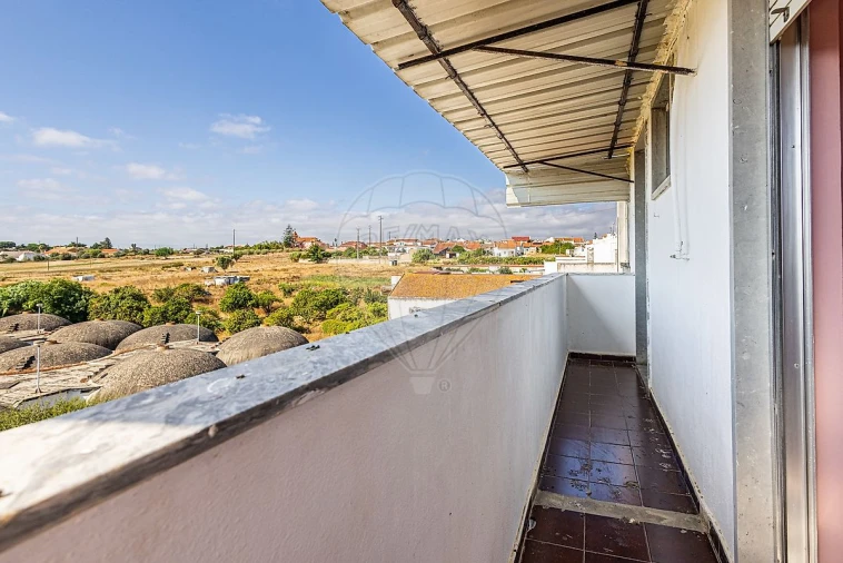 Apartamento T2 para Venda em Cartaxo e Vale da Pinta Foto 23