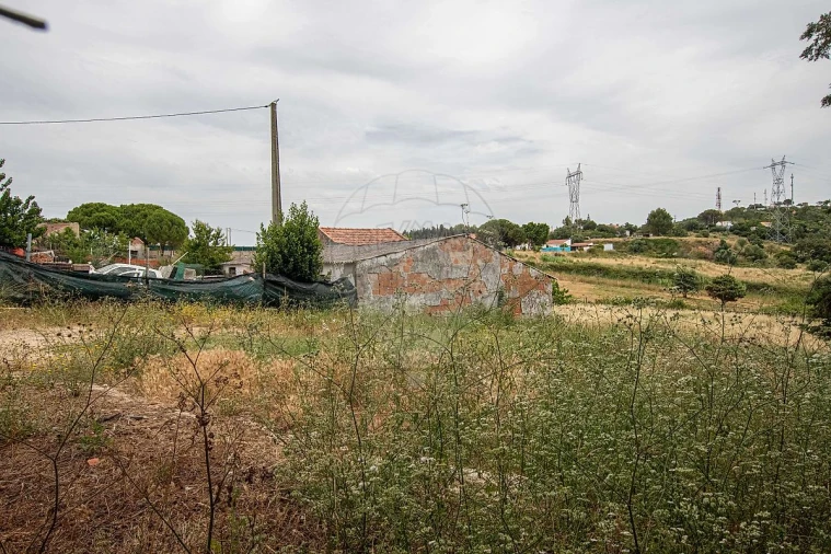 Armazém para Venda em Vila Franca de Xira Foto 2