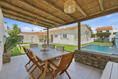 Moradia T3 para Venda em Azeitão (São Lourenço e São Simão)
