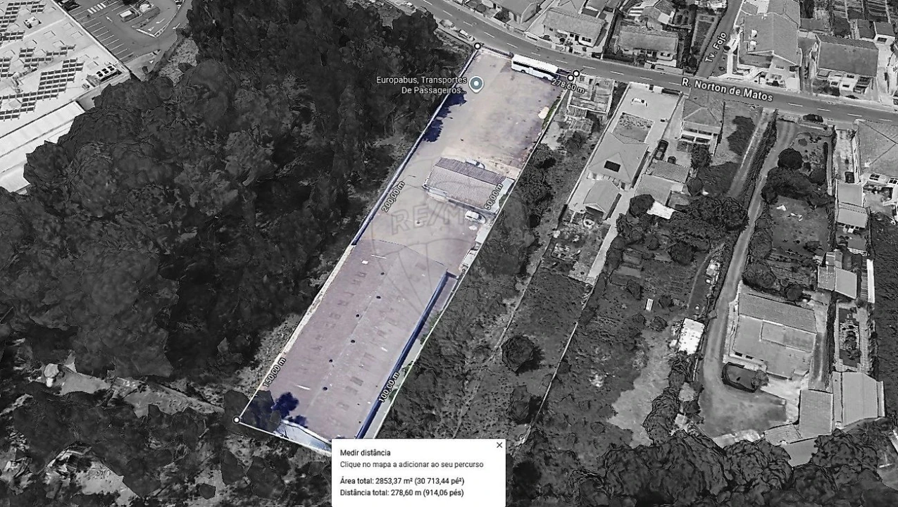 Armazém para Venda em Gulpilhares e Valadares Foto 1