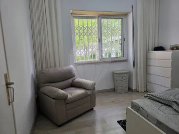 Apartamento T3 para Venda em Massamá e Monte Abraão