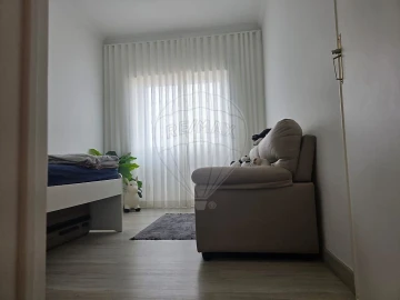 Apartamento T3 para Venda em Massamá e Monte Abraão