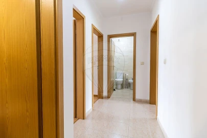 Apartamento T3 para Venda em Alhandra, São João dos Montes e Calhandriz