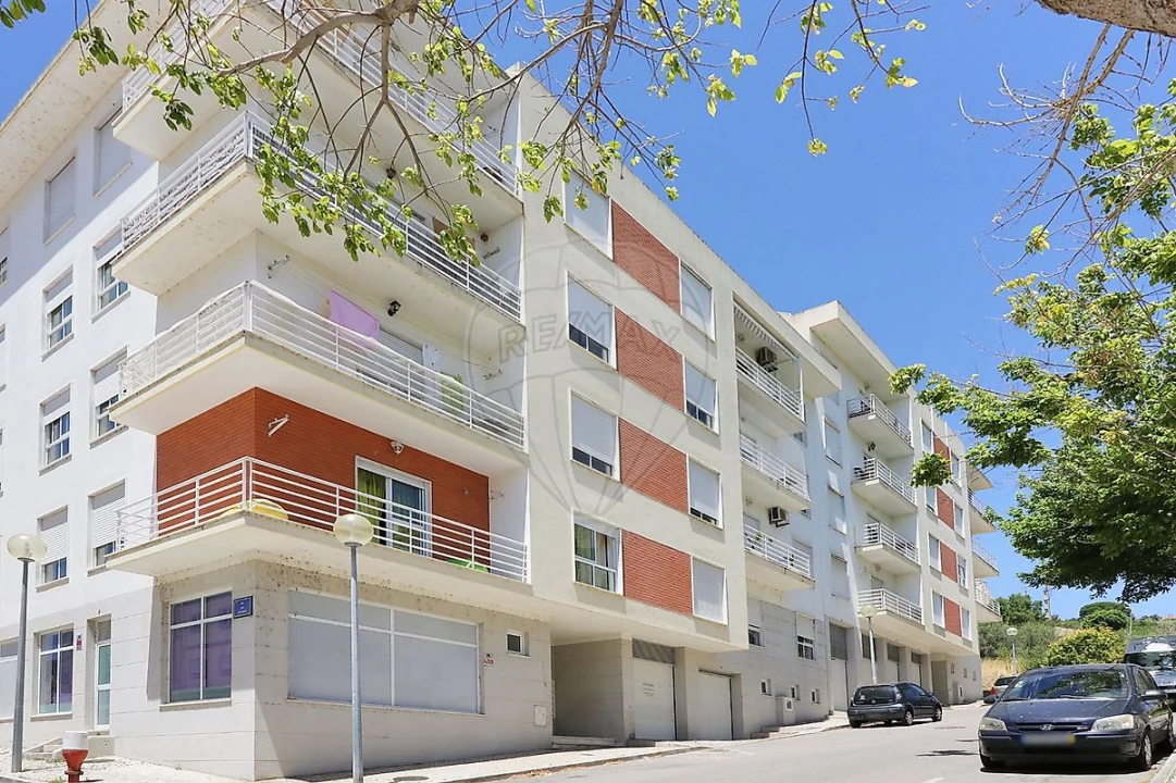 Apartamento T3 para Venda em Alhandra, São João dos Montes e Calhandriz Foto 1