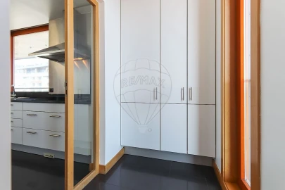 Apartamento T3 para Arrendamento em Parque das Nações