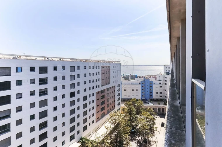 Apartamento T3 para Arrendamento em Parque das Nações Foto 20