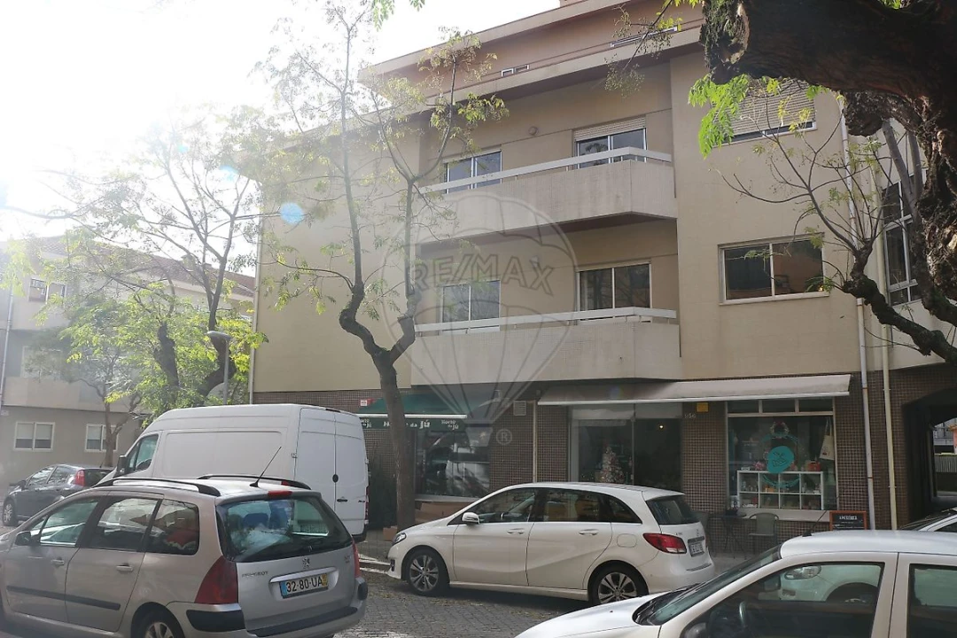 Apartamento T3 para Arrendamento em Espinho Foto 27