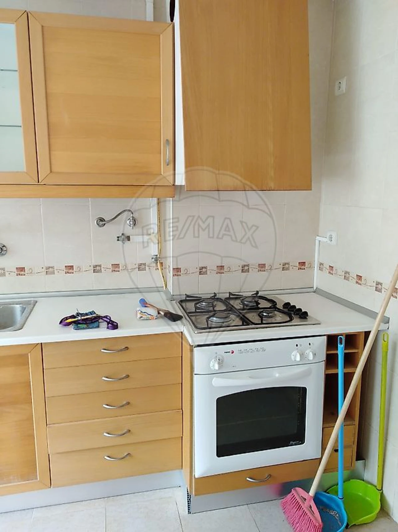 Apartamento T2 para Venda em Carregado e Cadafais Foto 1