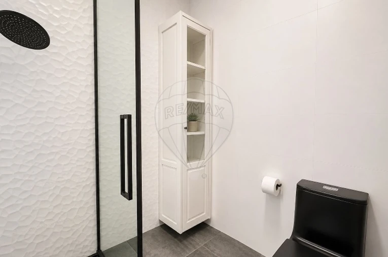 Apartamento T2 para Venda em Agrela Foto 18