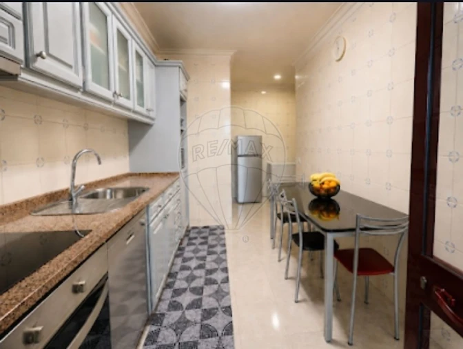 Apartamento T2 para Venda em Agrela Foto 22