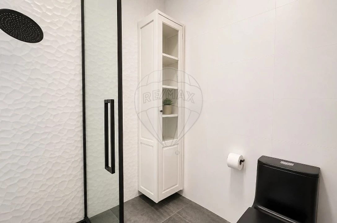 Apartamento T2 para Venda em Agrela Foto 18