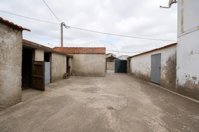Moradia T5 para Venda em Maiorca