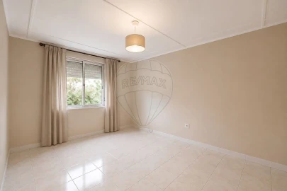 Moradia T5 para Venda em Maiorca