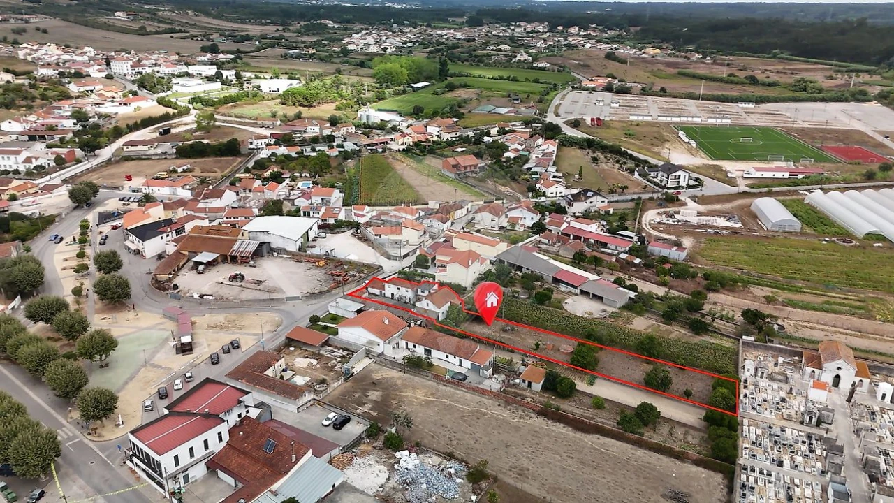 Moradia T5 para Venda em Maiorca Foto 31