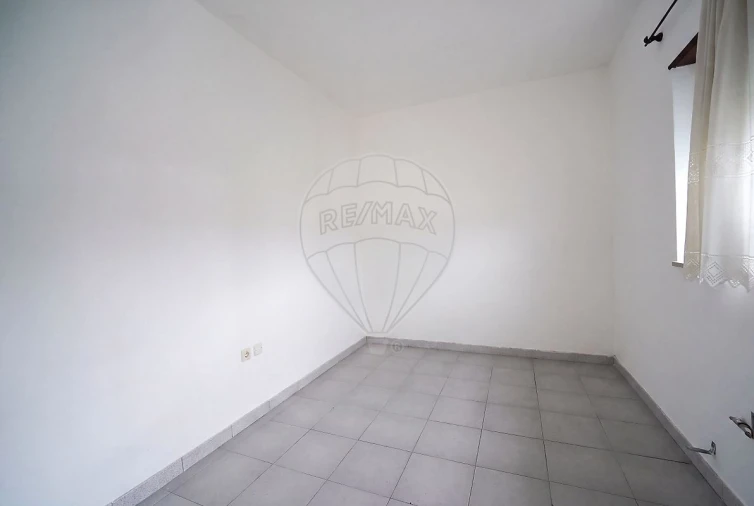 Moradia T5 para Venda em Maiorca Foto 40