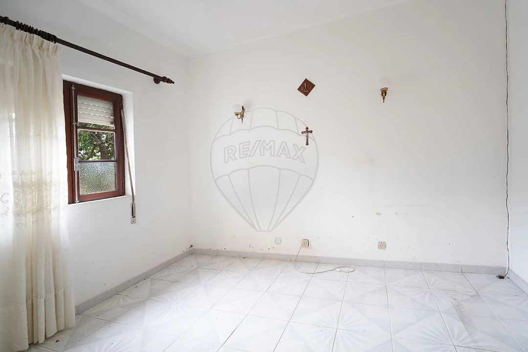 Moradia T5 para Venda em Maiorca Foto 37