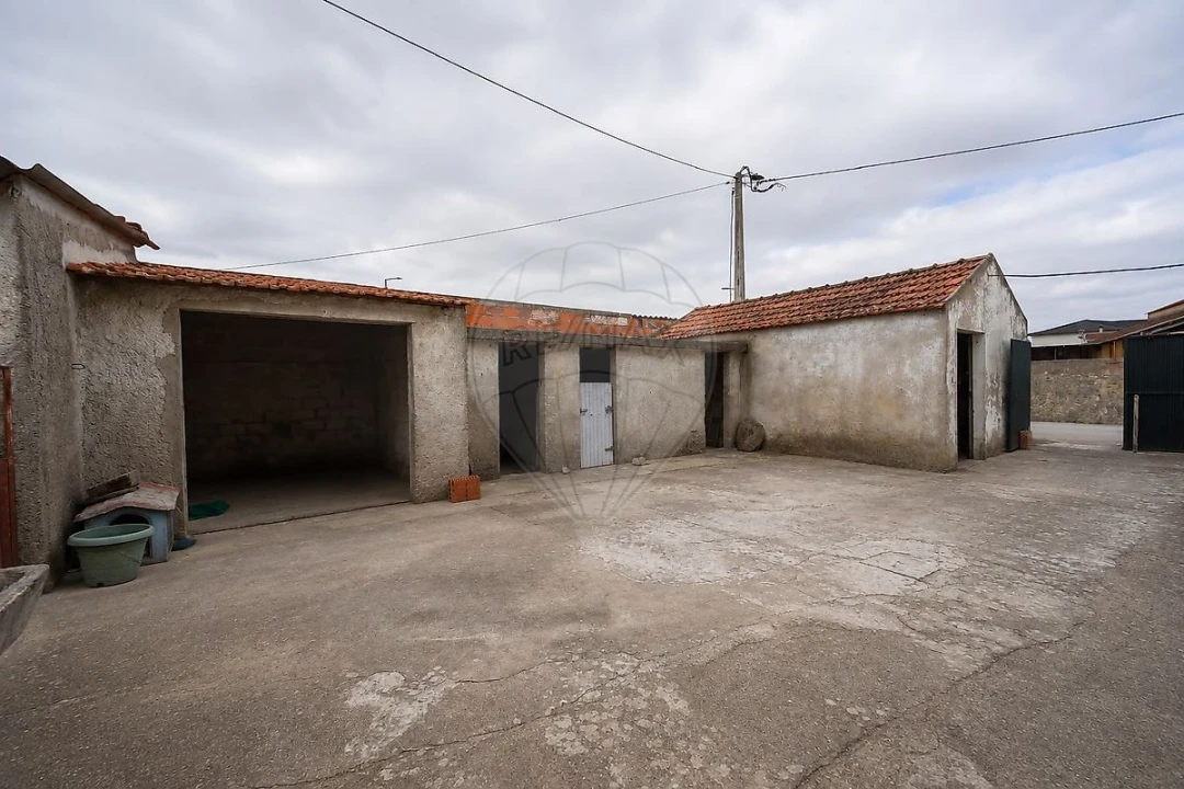 Moradia T5 para Venda em Maiorca Foto 14