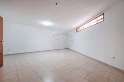 Moradia T3 para Venda em Folgosa