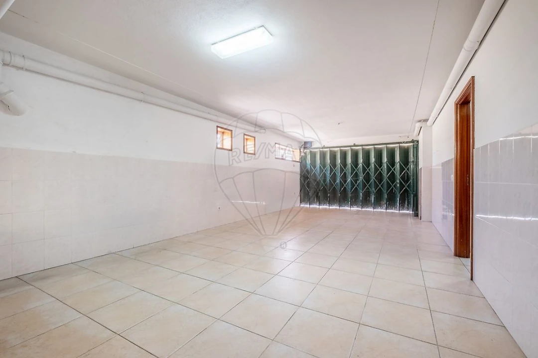 Moradia T3 para Venda em Folgosa Foto 41