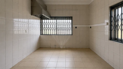 Loja para Arrendamento em Pedrouços