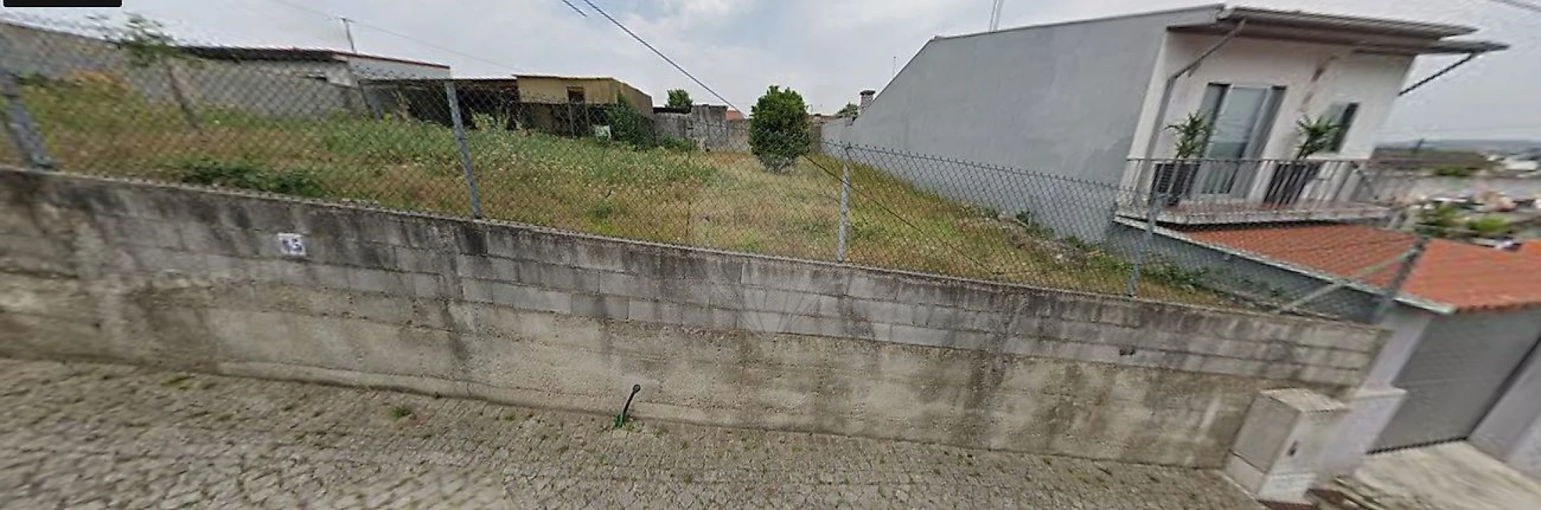 Terreno para Venda em Castêlo da Maia Foto 4