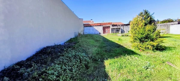 Terreno para Venda em Castêlo da Maia
