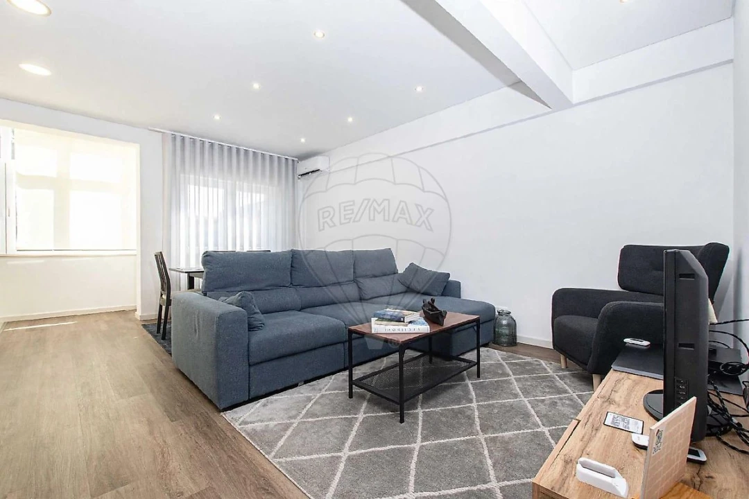 Apartamento T2 para Venda em Laranjeiro e Feijó Foto 10