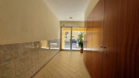 Apartamento T2 para Venda em Alto do Seixalinho, Santo André e Verderena