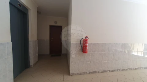 Apartamento T2 para Venda em Alto do Seixalinho, Santo André e Verderena