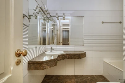 Apartamento T3 para Venda em Arroios