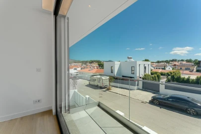 Moradia T4 para Venda em Alcabideche