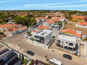 Moradia T4 para Venda em Alcabideche