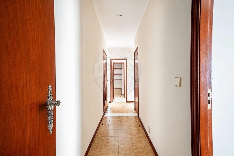 Apartamento T1 para Venda em Santa Maria Maior e Monserrate e Meadela Foto 10