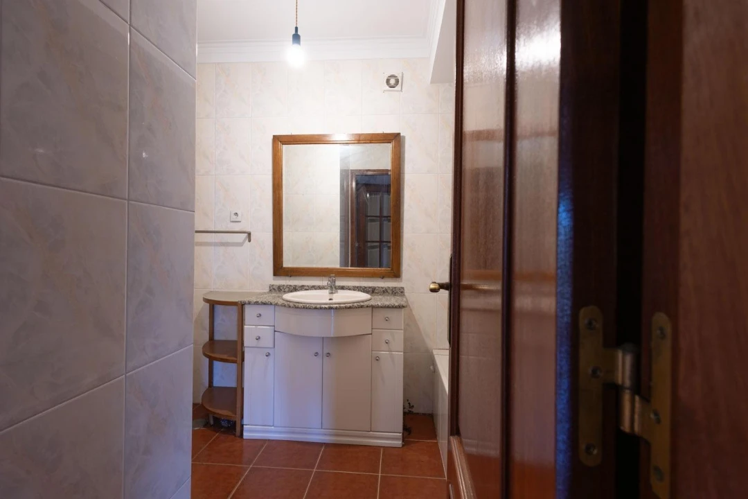 Apartamento T2 para Venda em São Vicente (Braga) Foto 13