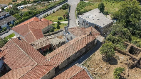 Moradia T1 para Venda em Travassos