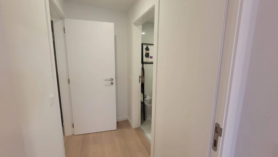 Apartamento T1 para Venda em Buarcos Foto 7