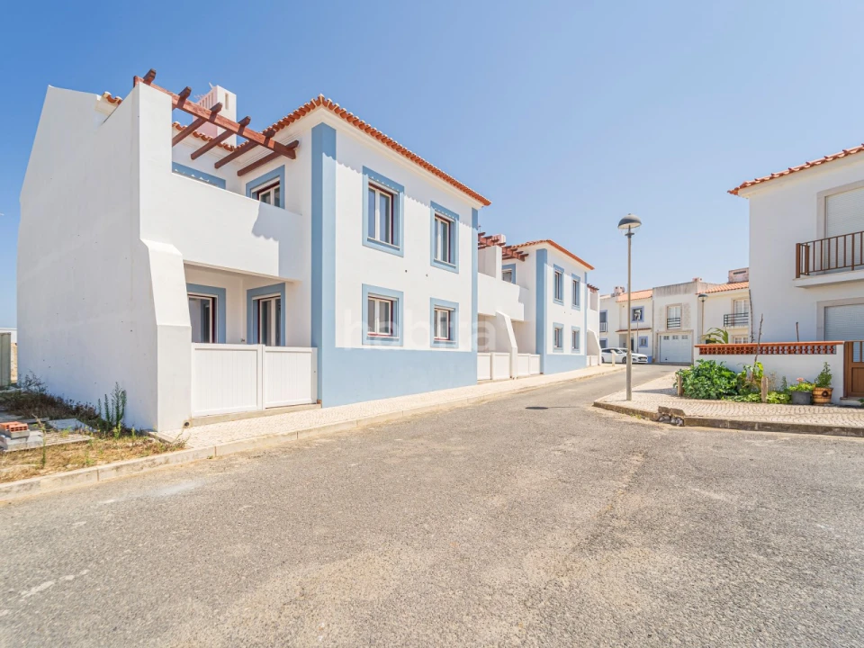 Moradia T3 para Venda em Porto Covo Foto 7
