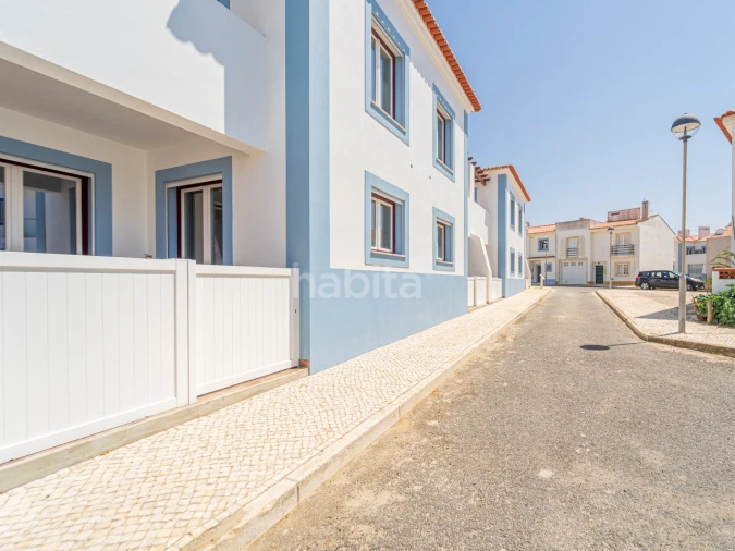 Moradia T3 para Venda em Porto Covo Foto 8
