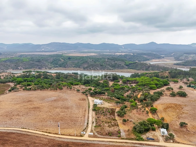 Quinta T2 para Venda em Longueira/Almograve Foto 37