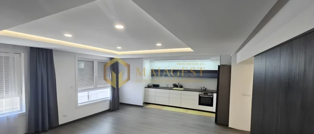 Apartamento T2 para Venda em Paranhos