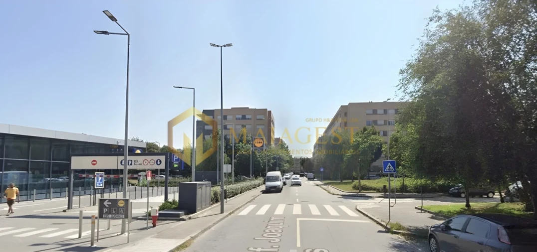Apartamento T2 para Venda em Paranhos Foto 10