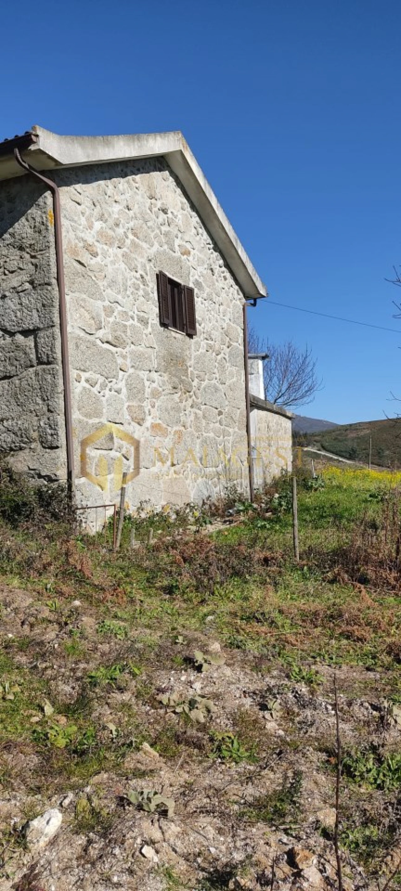 Moradia T5 para Arrendamento em Gestaço Foto 4