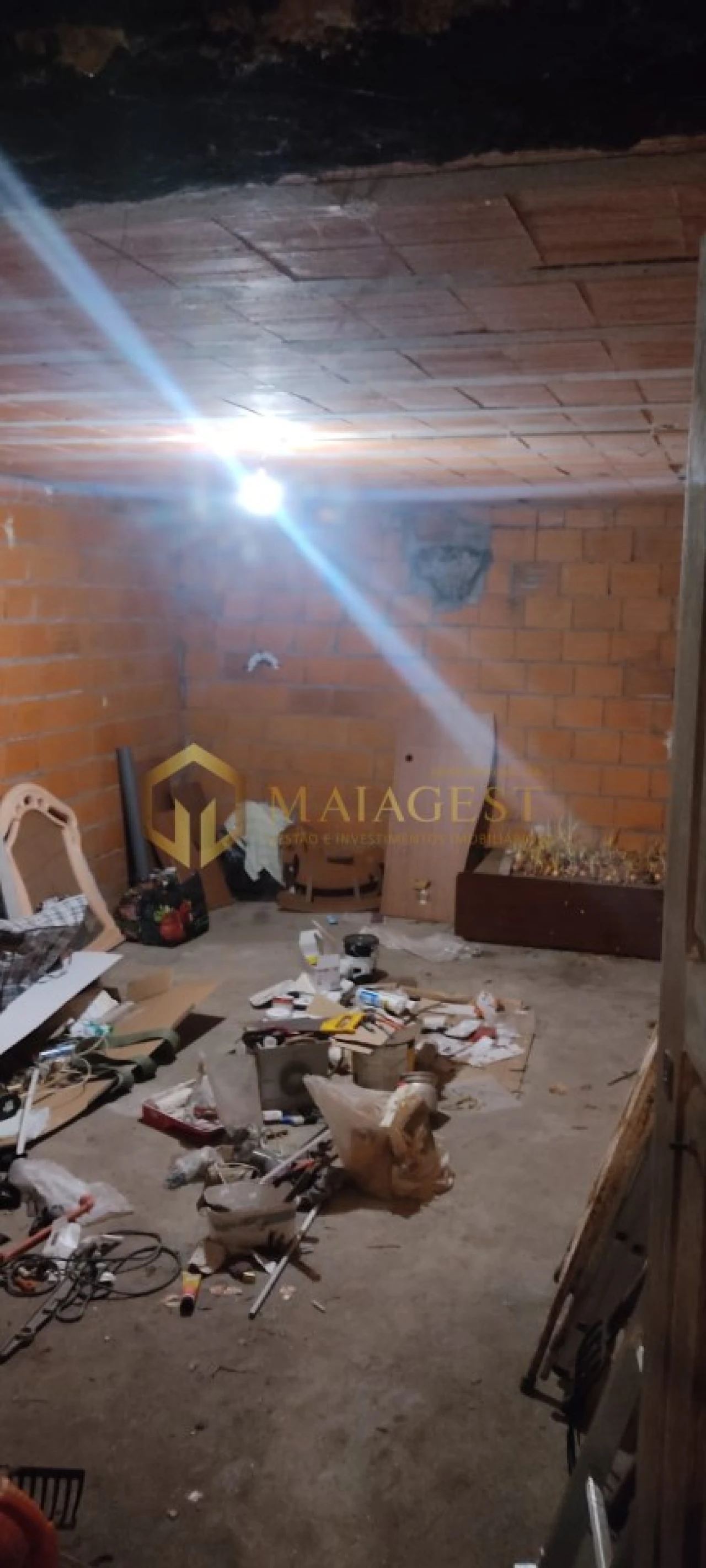 Moradia T5 para Arrendamento em Gestaço Foto 12
