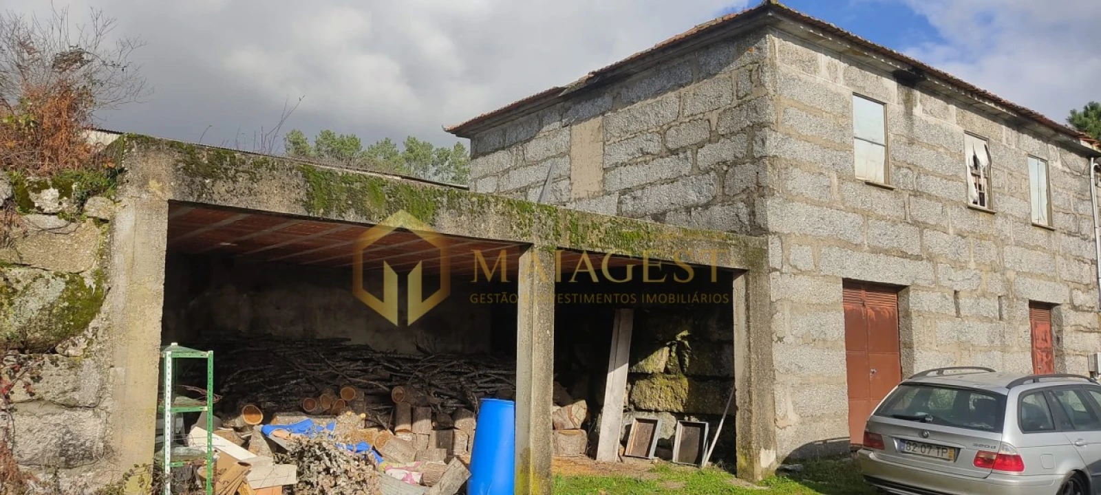 Moradia T5 para Arrendamento em Gestaço Foto 16