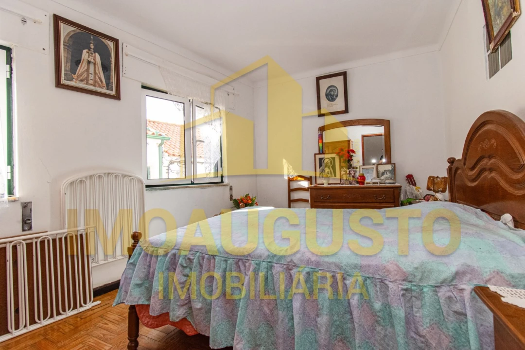 Moradia T4 para Venda em Gouveia (São Pedro e São Julião) Foto 10