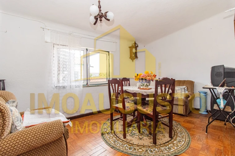 Moradia T4 para Venda em Gouveia (São Pedro e São Julião) Foto 12