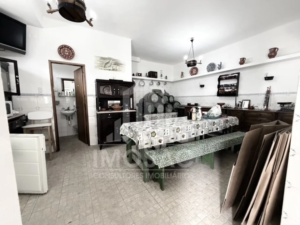 Moradia T3 para Venda em Fanhões Foto 11